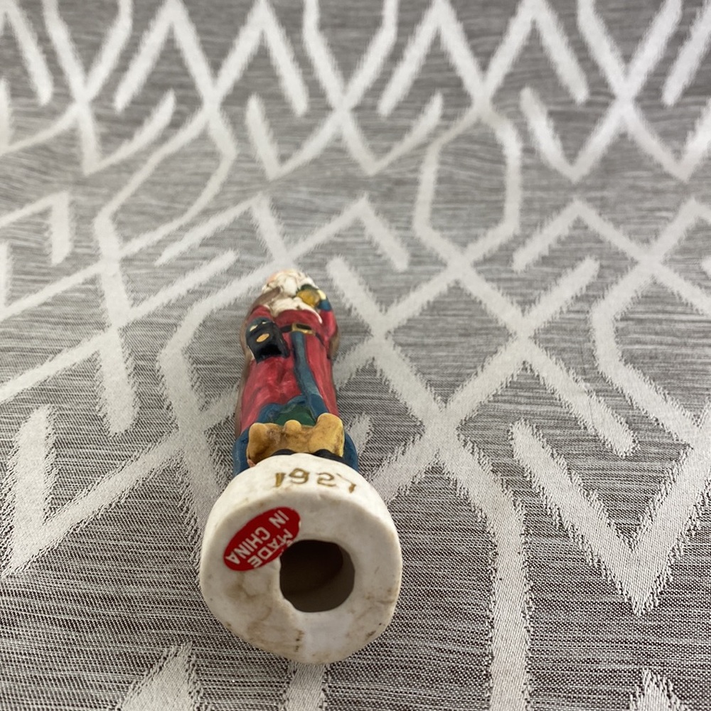 Vintage Ceramic Wiseman with Lantern Teddy Bear & Garland Date 1927 In Gold - Picture 3 of 4
